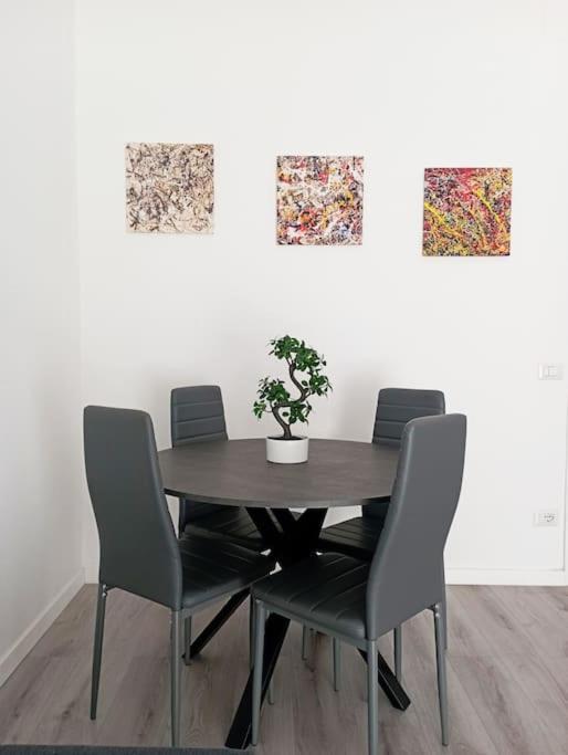 Andrea Central Apartment Bari Zewnętrze zdjęcie